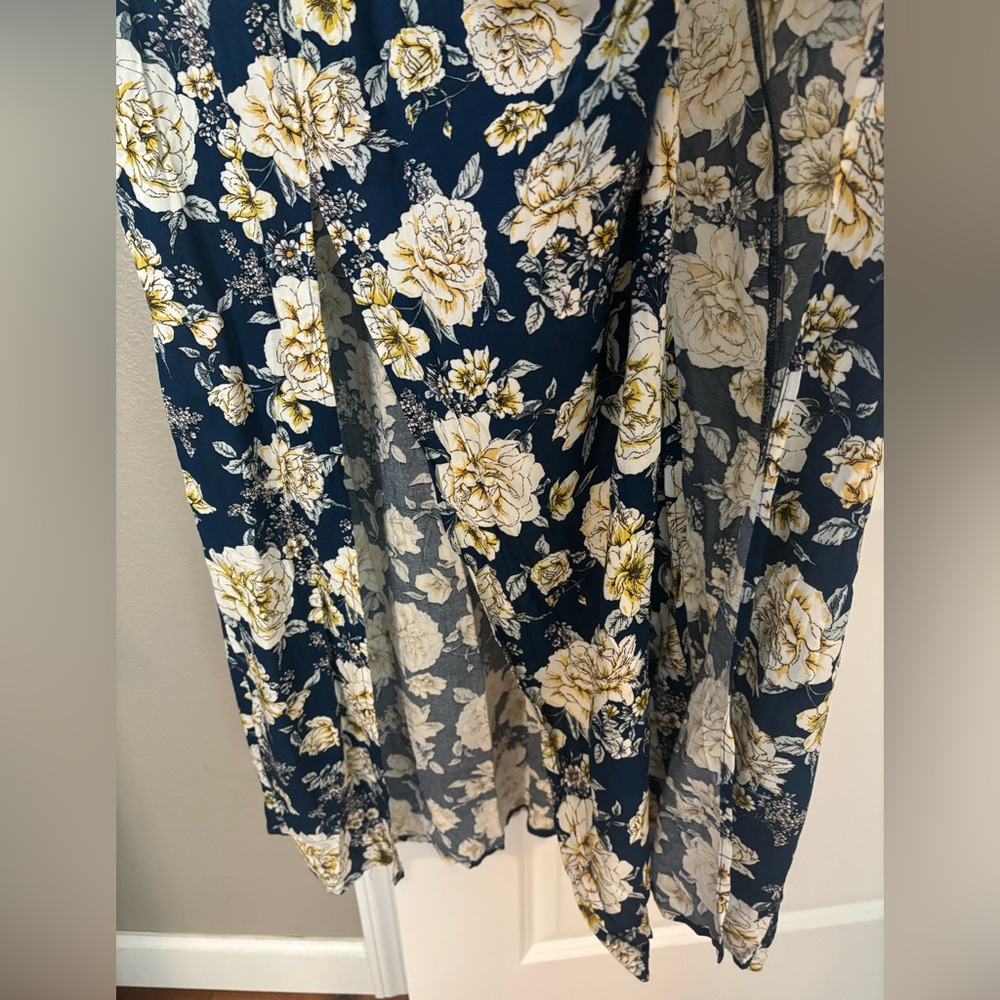 NWT Live to be Spoiled Floral Maxi Dress with Tie Straps - Picture 5 of 8